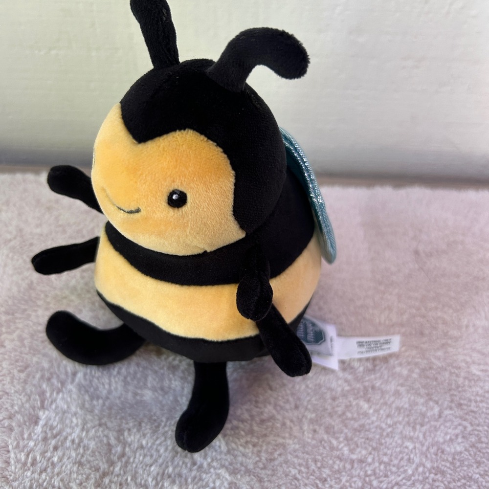 Mary Meyer Bumble Bee Plush Stuffed Animal Black Yellow Blue Wings 6" NWOT
